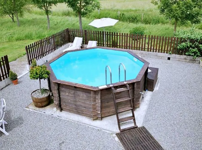 Maison Cogulet At Les Vergnes Gites * Exideuil-sur-Vienne