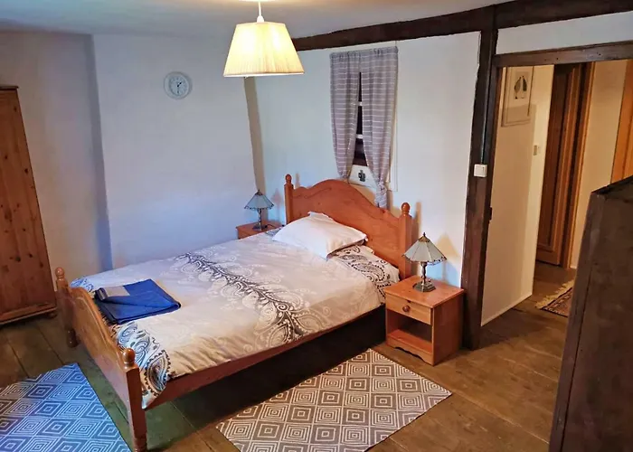 Maison Cogulet At Les Vergnes Gites Exideuil-sur-Vienne